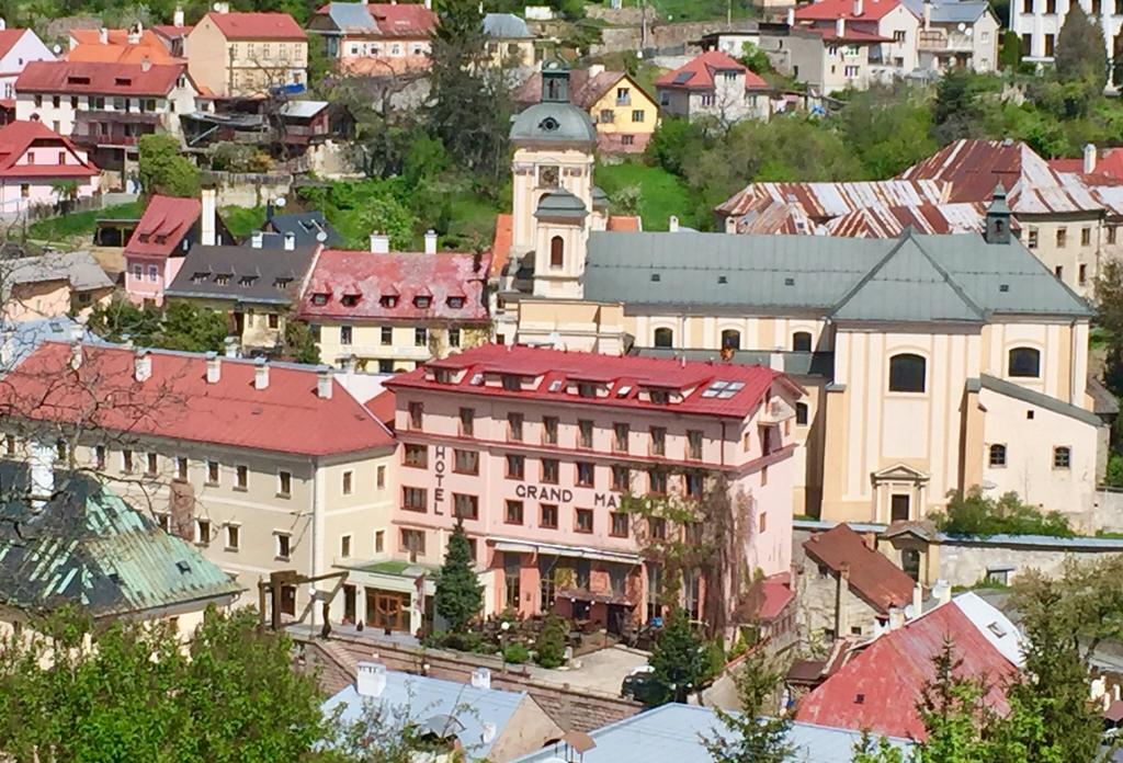 Hotel & Penzion Grand Matej Banská Štiavnica Kültér fotó