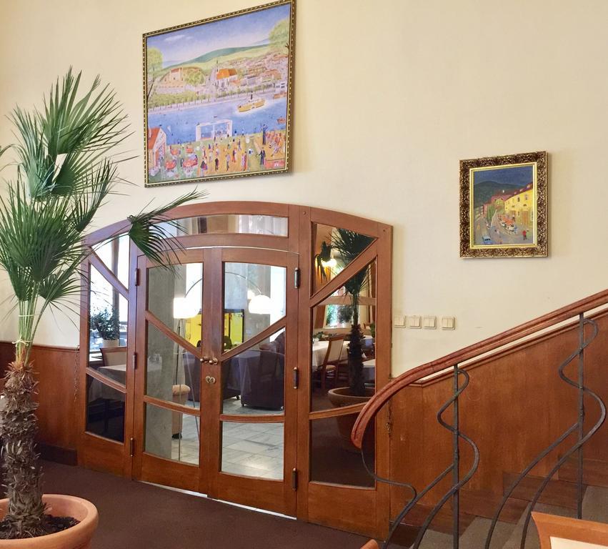 Hotel & Penzion Grand Matej Banská Štiavnica Kültér fotó