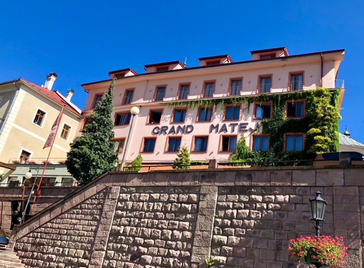 Hotel & Penzion Grand Matej Banská Štiavnica Kültér fotó