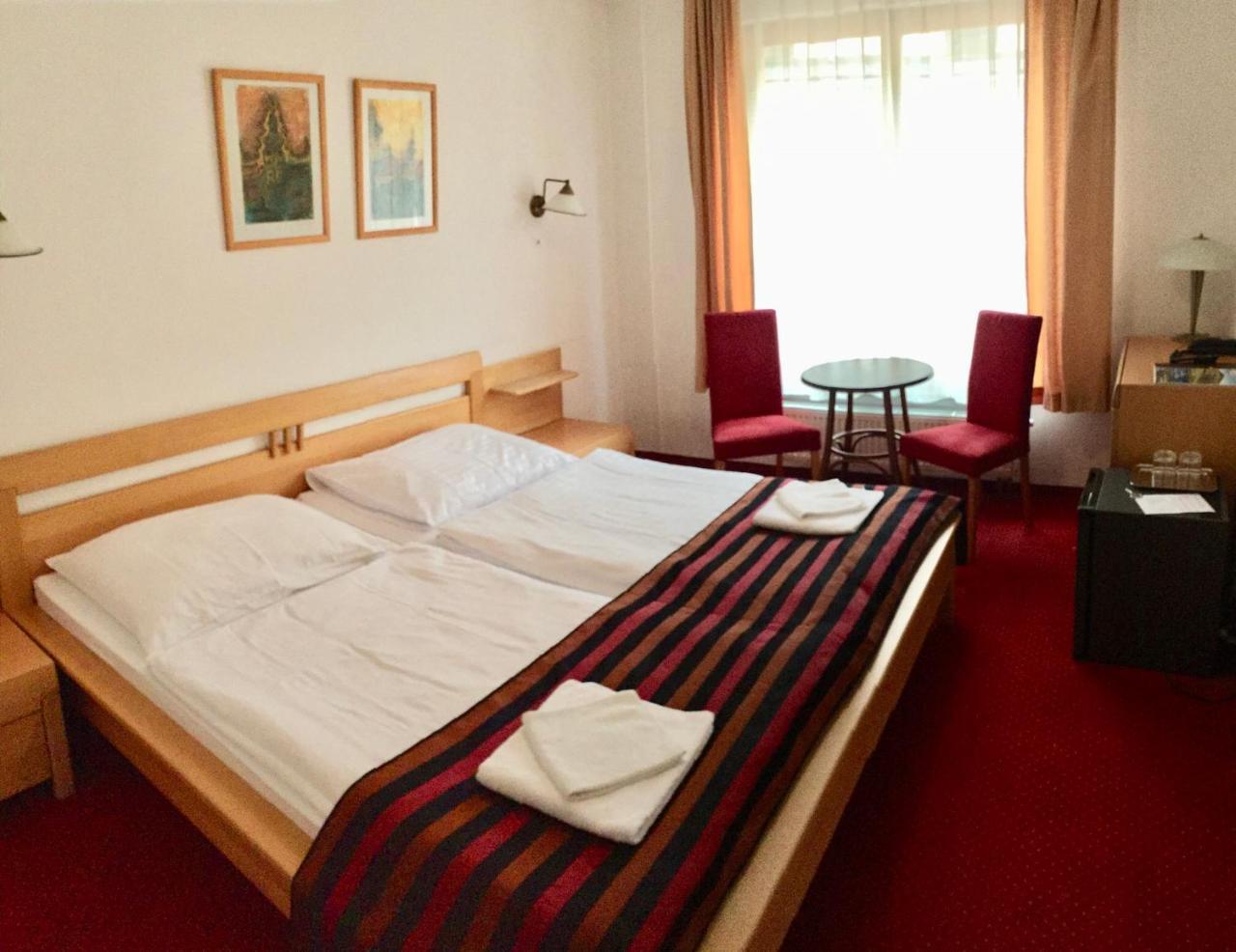 Hotel & Penzion Grand Matej Banská Štiavnica Kültér fotó